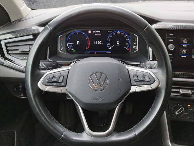 Polo Life 1.0 TSI DSG KEYLESS/NAV/CARPLAY
