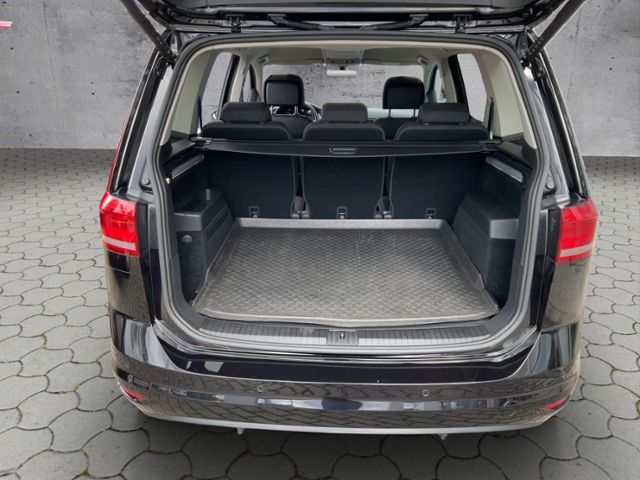 Touran Highline 1.5 TSI DSG AHK/ACC/RFK