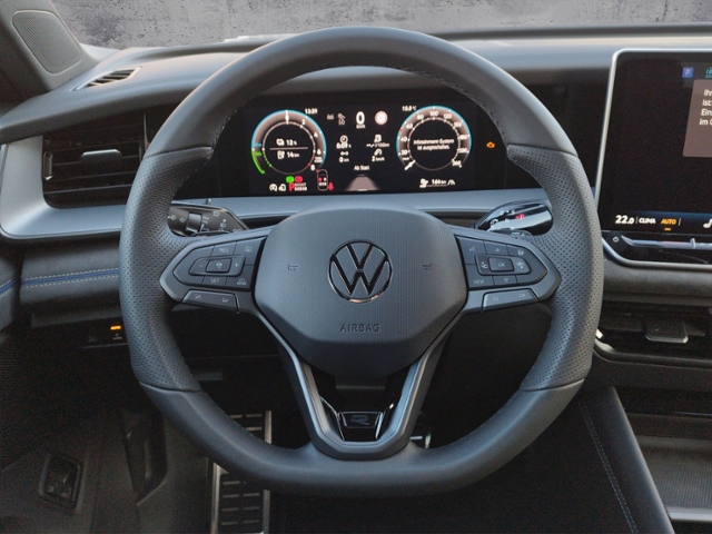 Tayron 1.5TSI eHybrid R-LINE AHK/MATRIX/BLACK