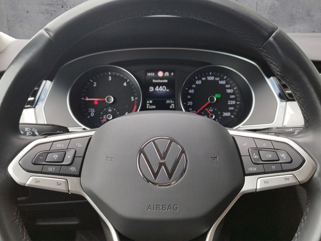 Passat Variant Business 2.0 TDI DSG MATRIX/NAV