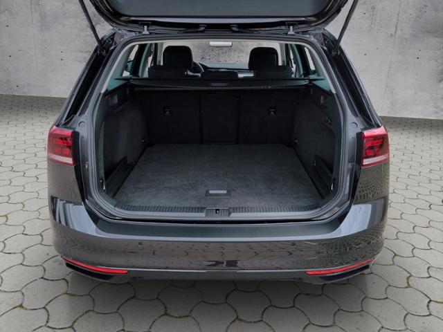 Passat Variant Business 2.0 TDI DSG AHK/EL.SITZ