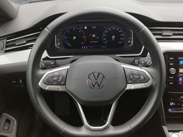 Passat Variant Business 2.0 TDI DSG AHK/CARPLAY