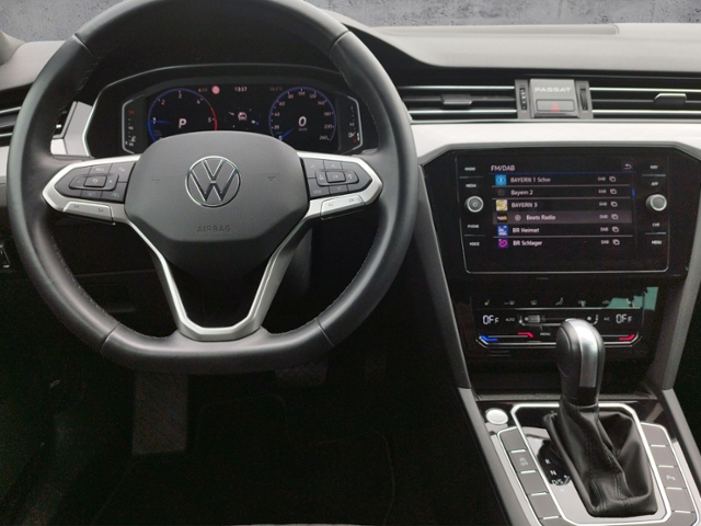 Passat Variant Business 2.0 TDI DSG AHK/CARPLAY