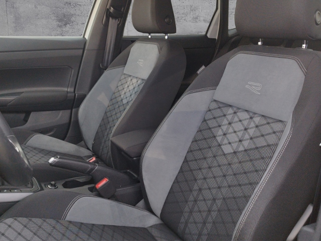 Polo 1.0 TSI DSG R-LINE MATRIX/ACC/PARKLENK