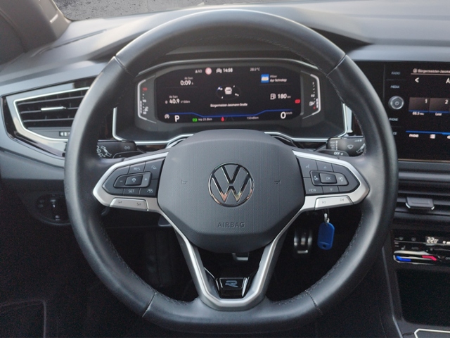 Polo 1.0 TSI DSG R-LINE MATRIX/ACC/PARKLENK