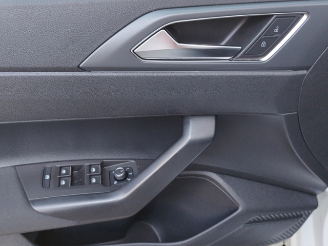 Polo 1.0 TSI DSG R-LINE MATRIX/ACC/PARKLENK