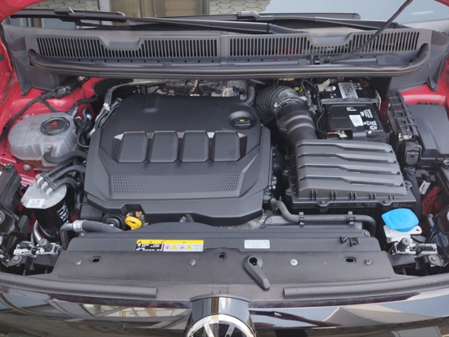 Caddy Cargo 2.0TDI DSG LED/RFK/SHZ/ACC/NAV/LANE