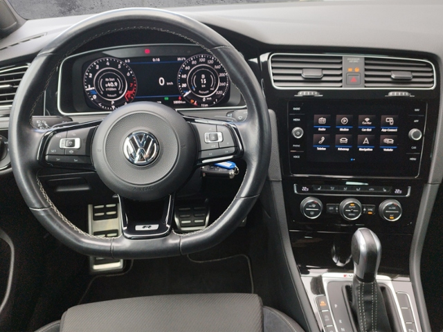 Golf VII Variant R 2.0 TSI 4M DSG DC/NAV/LED/ACC