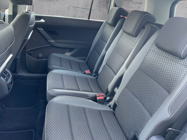 Touran Active 2.0TDI DSG AHK/DLA/RFK