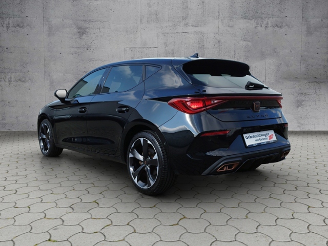 Leon 1.4 TSI e-Hybrid DCC/LED/NAV/PARK