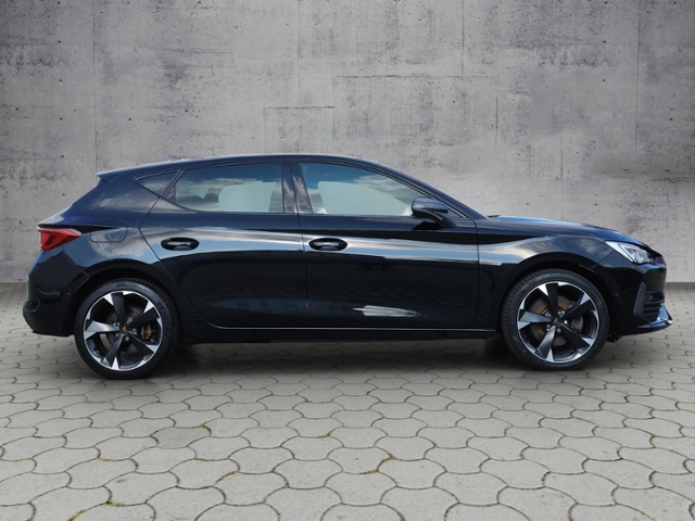 Leon 1.4 TSI e-Hybrid DCC/LED/NAV/PARK