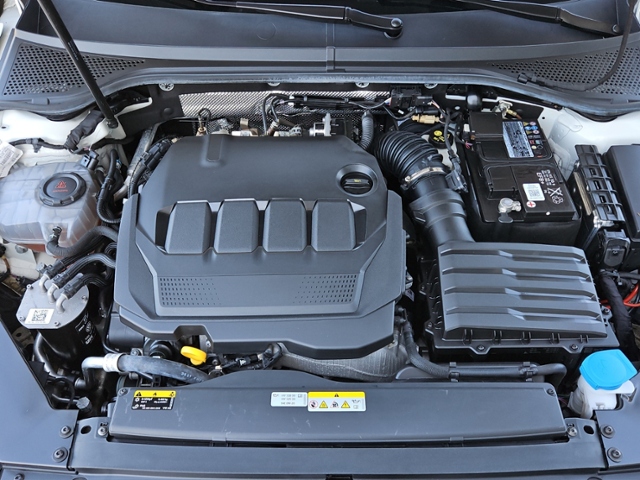 Passat Variant Business 2.0 TDI DSG MASSAGE/RFK