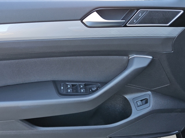 Passat Variant Business 2.0 TDI AHK/PARK/MATRIX