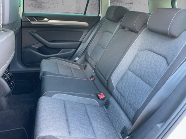 Passat Variant Business 2.0 TDI DSG AHK/RFK