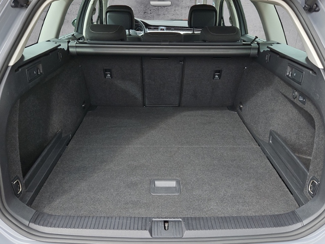 Passat Variant Business 2.0 TDI DSG AHK/KEYLESS
