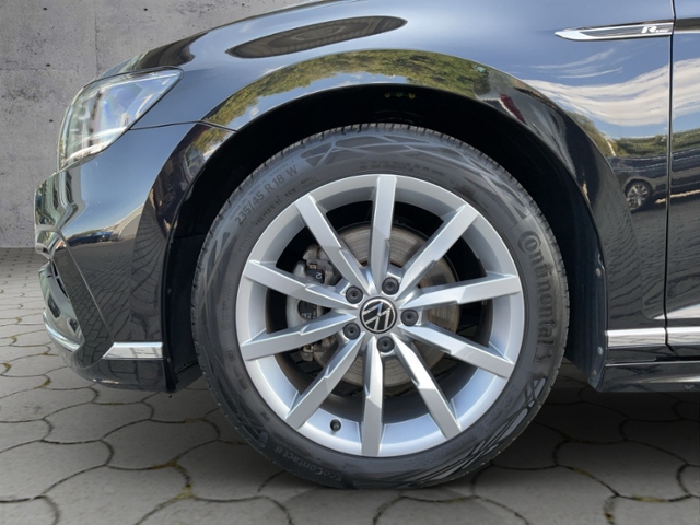 Passat Variant Business 2.0 TDI DSG R-LINE PANO