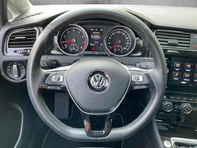 Golf VII Variant Highline 1.5 TSI KEYLESS/PANO