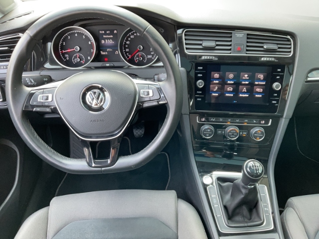 Golf VII Variant Highline 1.5 TSI KEYLESS/PANO