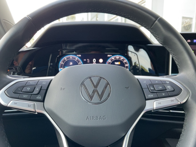 Golf VIII Variant Life 1.5 TSI 5JG/LED/ACC