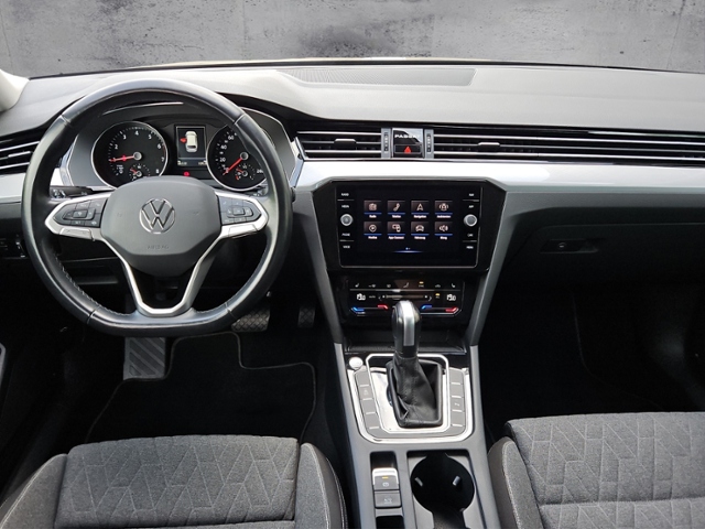 Passat Variant Business 1.5 TSI DSG AHK/CARPLAY