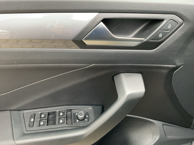 T-Roc Style 1.5 TSI DSG ACC/CARPLAY/SHZ