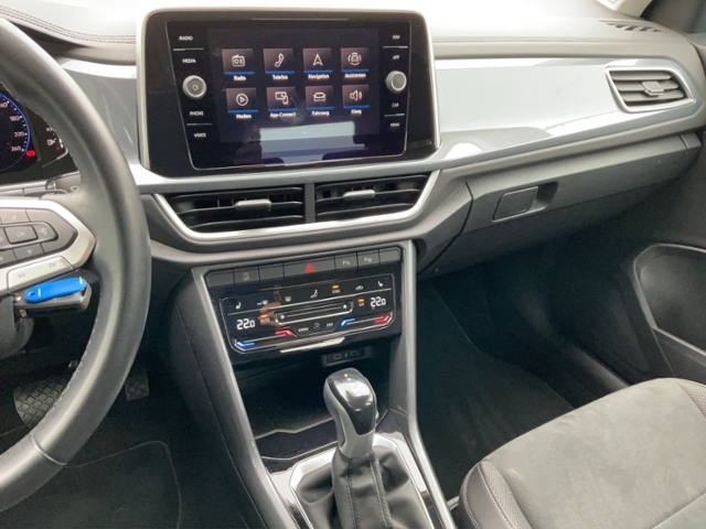 T-Roc Style 1.5 TSI DSG ACC/CARPLAY/SHZ