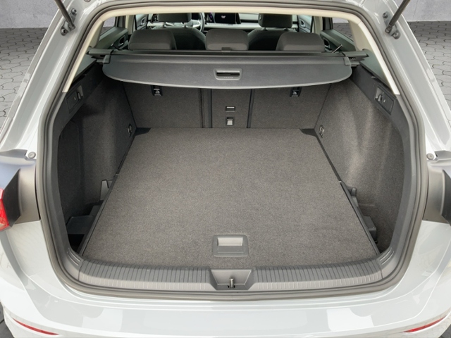 Golf VIII Variant Style 1.5 TSI STH/NAV/EL.SITZ