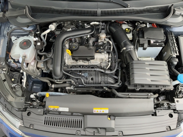 Polo 1.0 TSI R-LINE 2-ZONEN/MATRIX/SHZ