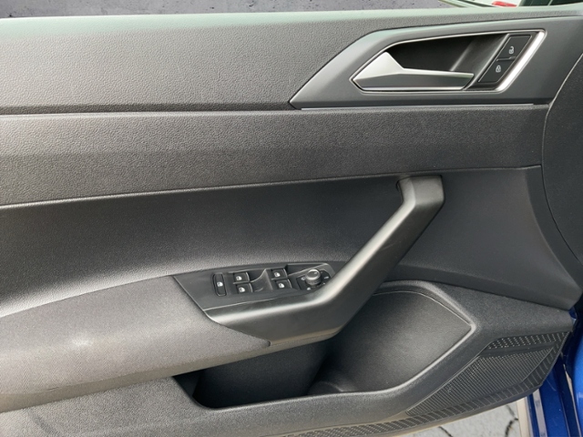 Polo 1.0 TSI R-LINE 2-ZONEN/MATRIX/SHZ
