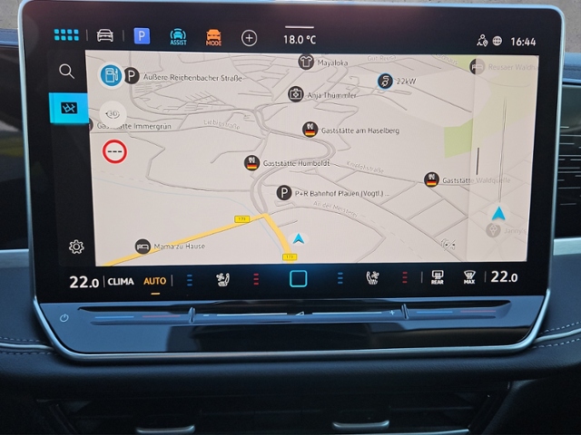 Passat Variant Business 2.0 TDI DSG PANO/AHK/DCC