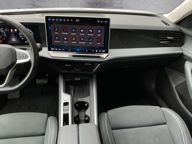 Passat Variant Business 2.0 TDI DSG AHK/DCC/360°