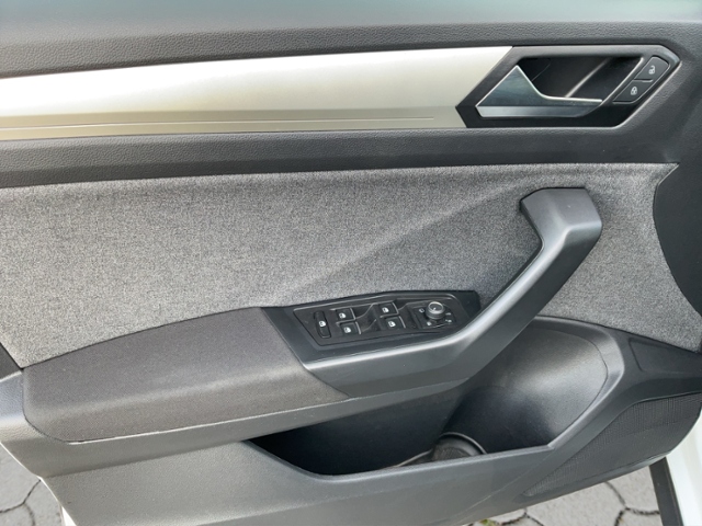 T-Roc Move 1.0TSI ACC/LED/APP/SHZ