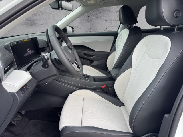 T-Roc Style 1.5eTSI DSG 5JG/MATRIX/AHK/RFK