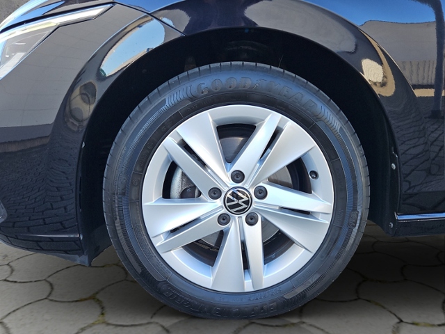 Golf VIII Life 2.0TDI NAV/APP/SHZ/ACC