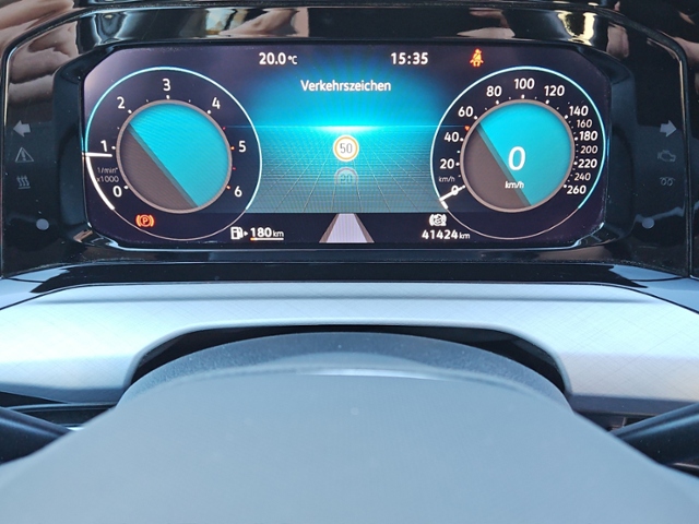 Golf VIII Life 2.0TDI NAV/APP/SHZ/ACC
