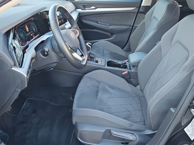Golf VIII Life 2.0TDI NAV/APP/SHZ/ACC