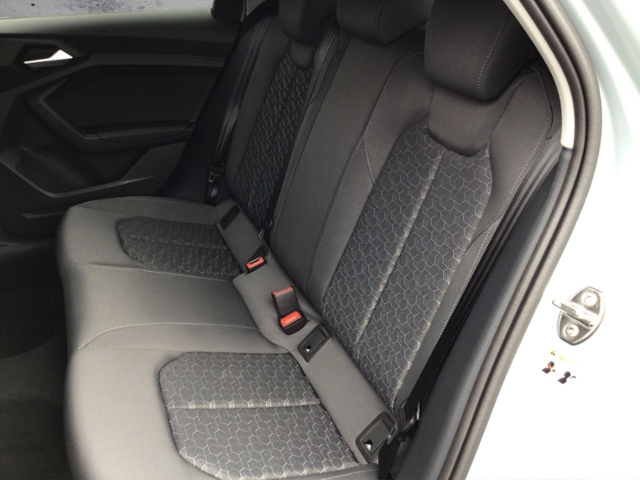 A1 Sportback advanced 30 TFSI 85(116) kW(PS) S t