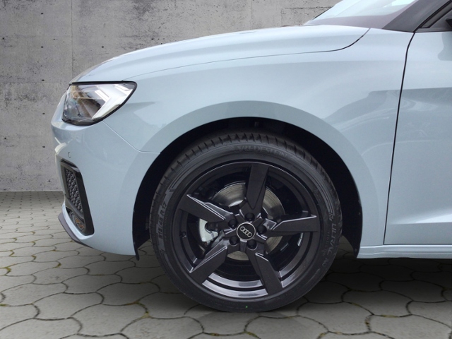 A1 Sportback advanced 30 TFSI 85(116) kW(PS) S t