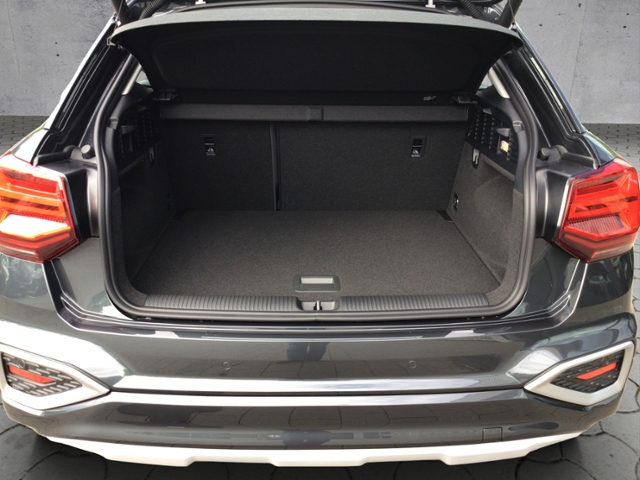 Q2 advanced 35 TFSI 110(150) kW(PS) S tronic