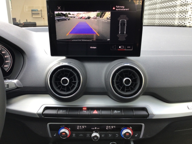 Q2 advanced 35 TFSI 110(150) kW(PS) S tronic