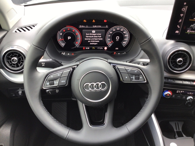Q2 advanced 35 TFSI 110(150) kW(PS) S tronic