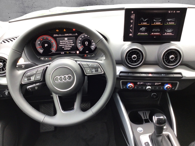 Q2 advanced 35 TFSI 110(150) kW(PS) S tronic