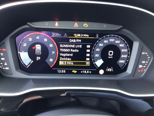 Q3 advanced 35 TFSI 110(150) kW(PS) S tronic