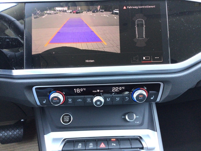 Q3 advanced 35 TFSI 110(150) kW(PS) S tronic