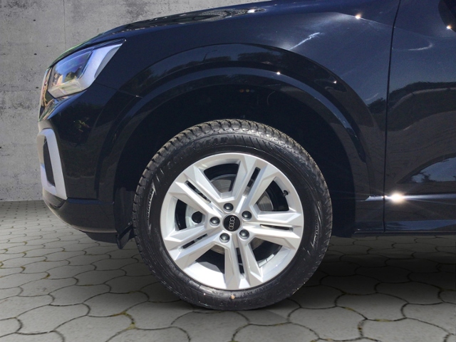 Q2 advanced 30 TFSI Schaltgetriebe