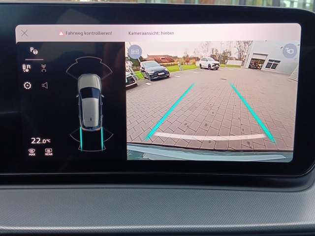 Q3 SUV TFSI 110 kW S tronic KLIMA LED NAVI ALU