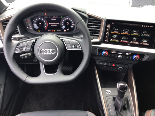 A1 Sportback S line 40 TFSI S tronic