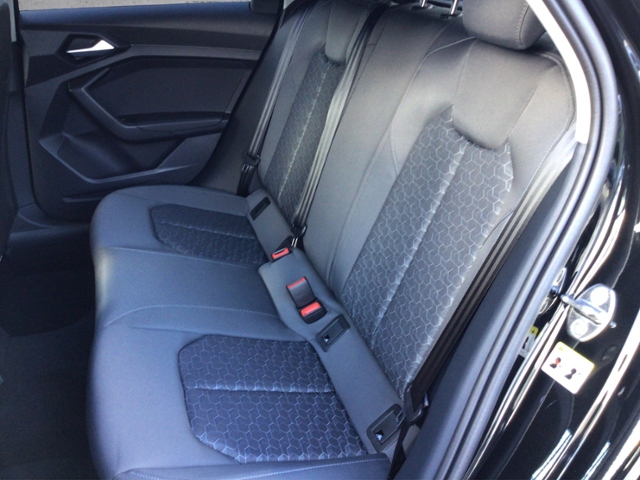 A1 Sportback advanced 25 TFSI  S tronic