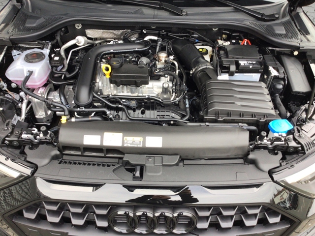 A1 Sportback advanced 30 TFSI S tronic