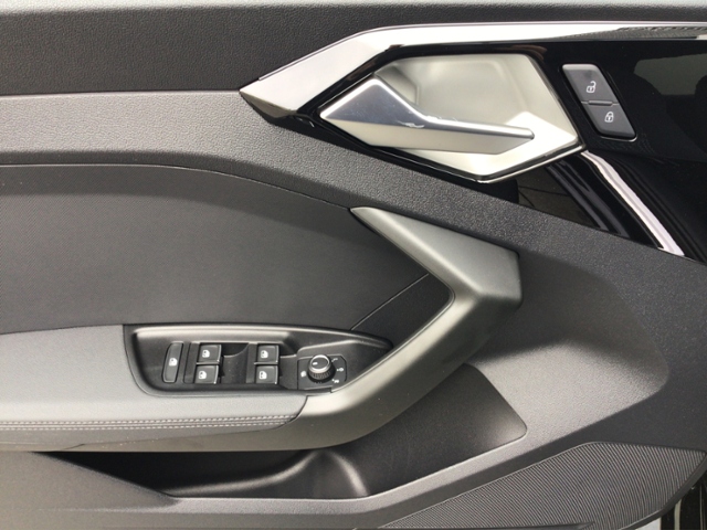 A1 Sportback advanced 30 TFSI S tronic